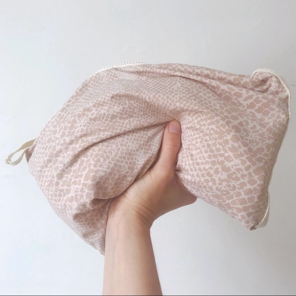 ACACIA • RARE Bikini Zip Bag in Cream Snake - Picture 5 of 14